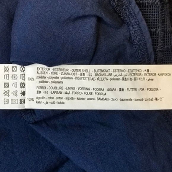 EUC Zara Baby Navy Skirt W/ Pom-Pom Bow, Size 18-24 Months (May Fit Up To 3-4Y) - Picture 6 of 6